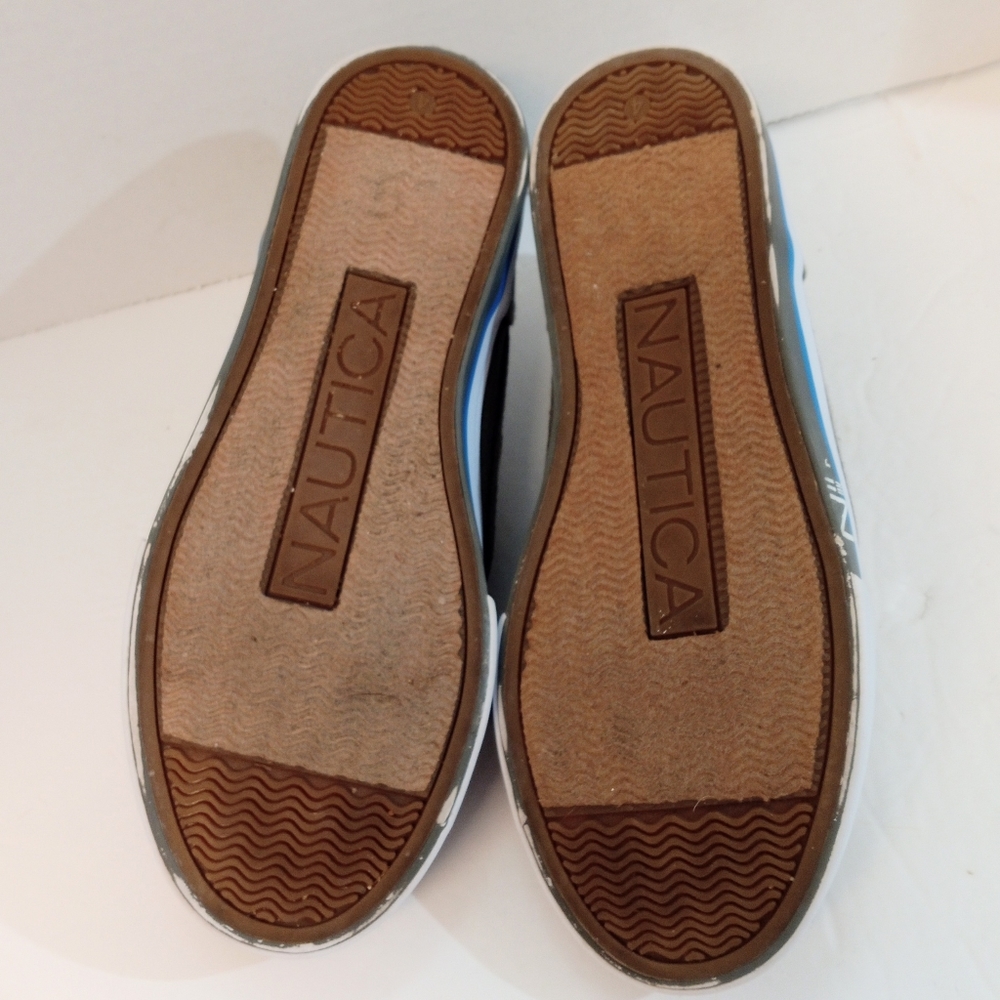 NAUTICA SPINNAKER DECK SHOES - Picture 4 of 9